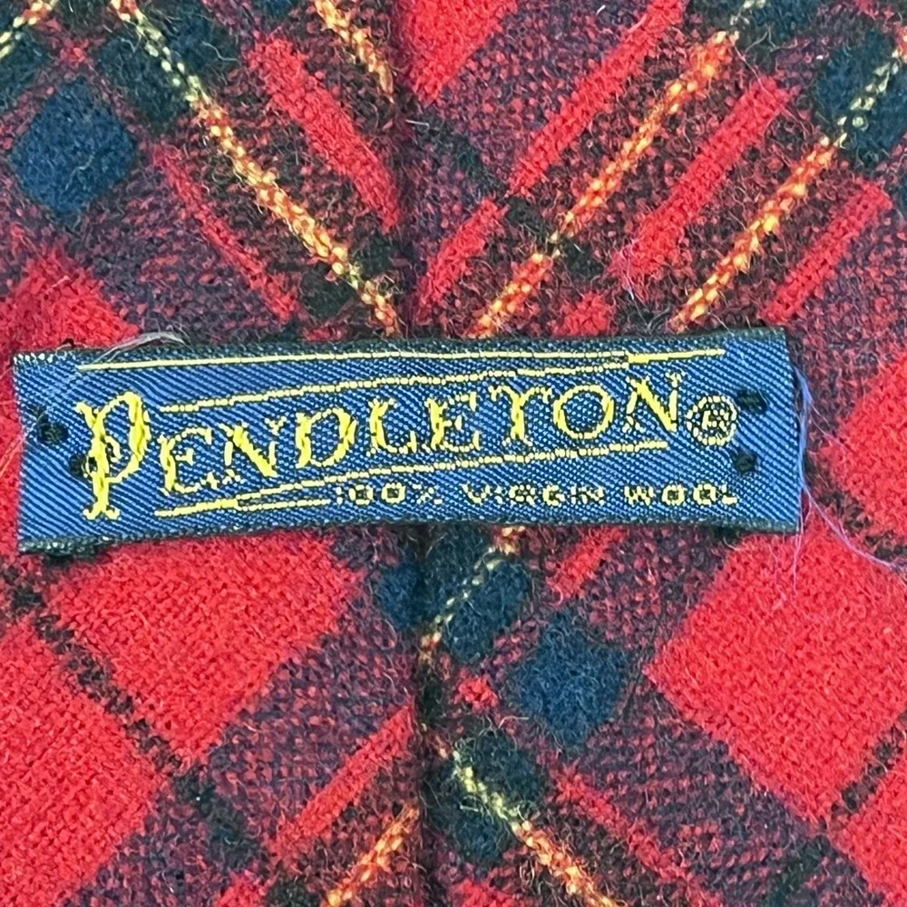 Pendleton Men's 100% Virgin Wool Red Plaid Neck Tie OS; Christmas, Holidays